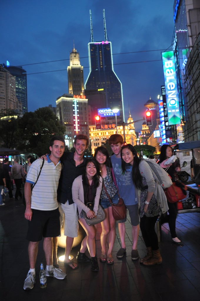 Night out at Nanjing Lu and the Bund