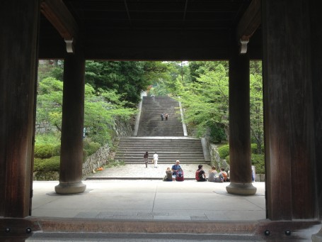 Picture of stairs up to Chionin Temple from inside Sanmon Gate.