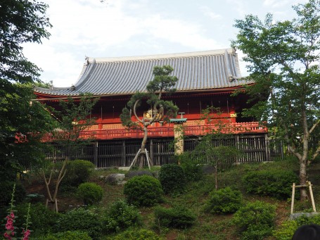 There is no shortage of temples in Ueno park