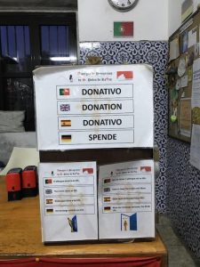 Donativo, means donation based. Food, drink, lodging, and other goods may be offered to pilgrims and only a donation asked in return. 